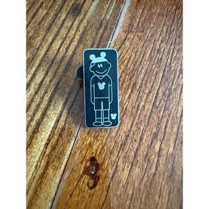 2008 Rare Disney Parks Hidden Mickey Series 2 of 5 Stick Figure Pin